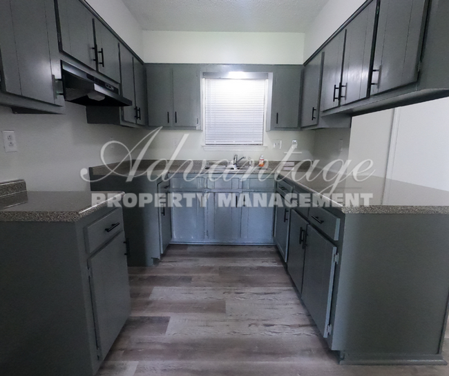 Building Photo - Newly Renovated Home In Raleigh