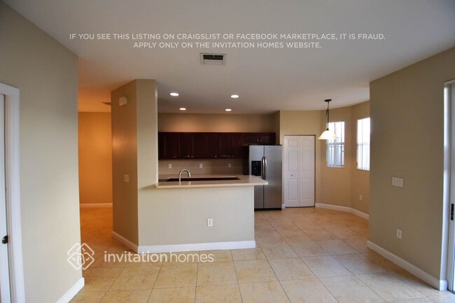 Foto del edificio - 20769 NE 10th Ct