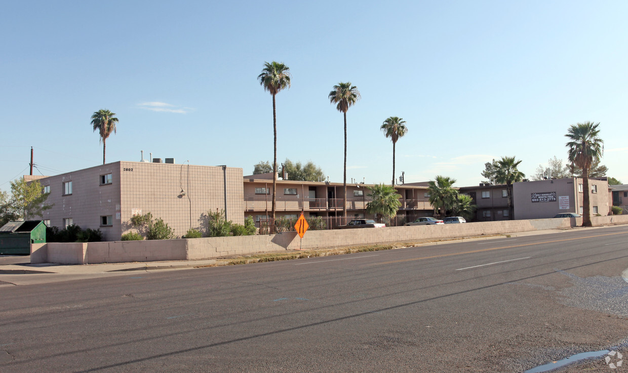 Foto del edificio - Roosevelt Apartments