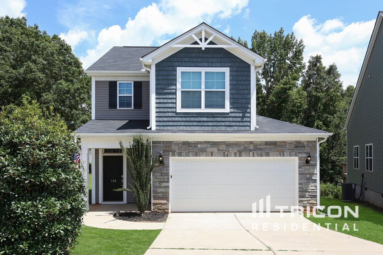Primary Photo - 128 Dunnsmore Drive Inman SC