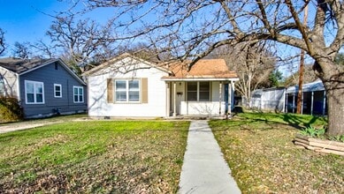 Building Photo - 1616 E Main St