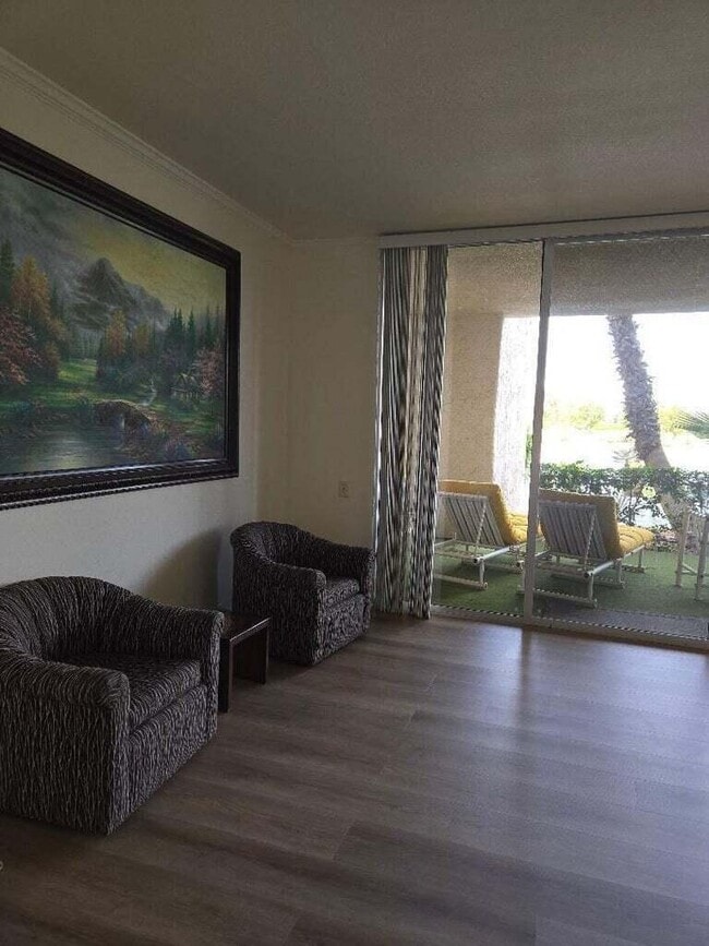 Foto del edificio - 899 Island Dr