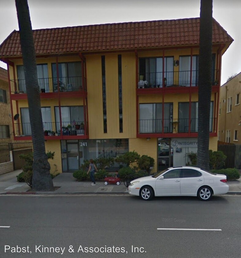 Foto principal - 241 Redondo Ave