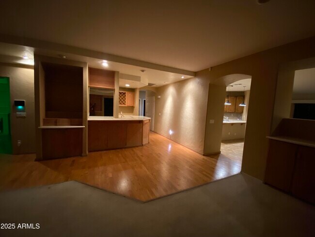 Foto del edificio - 3376 N 130th Ave