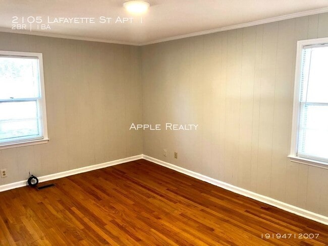 Building Photo - 2105 Lafayette St, Apt 1 - Available now