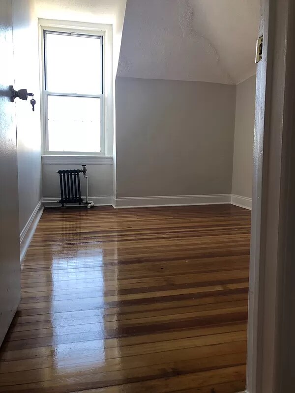 Foto del edificio - 2729 Matthews Ave