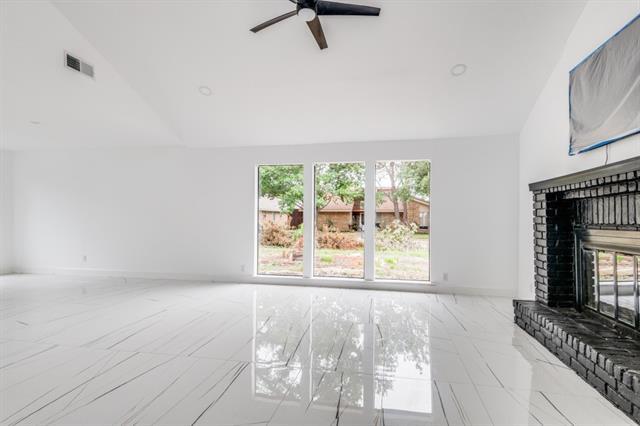 Foto del edificio - 1301 N Trail Dr