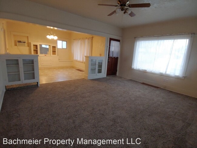 Building Photo - 4 br, 1 bath House - 925 SE Byers Ave