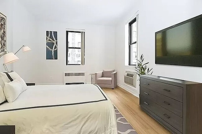 Building Photo - 312 West 58th Street