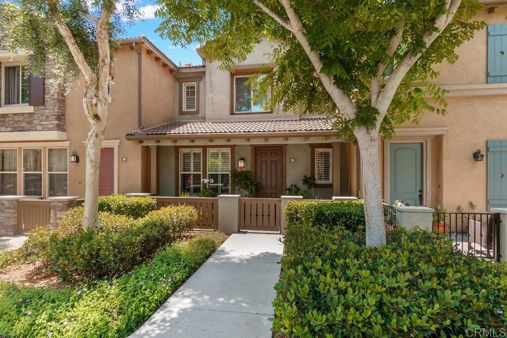 Primary Photo - 10650 Canyon Grv