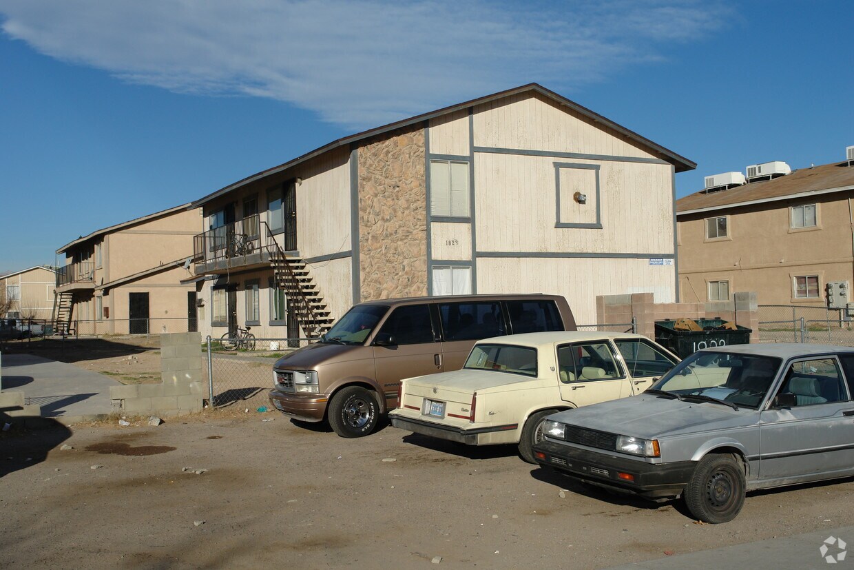 Primary Photo - Kell Estates