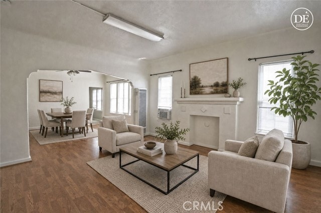 Building Photo - 1336 Elm St