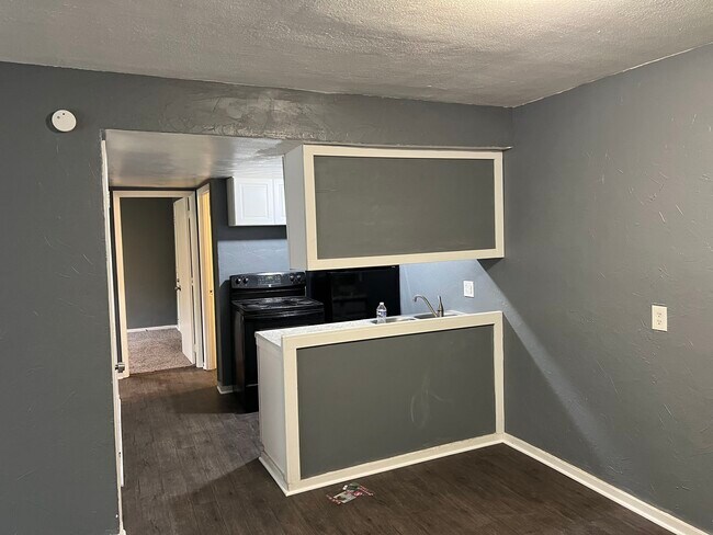 Building Photo - 3022 N Verity Pky