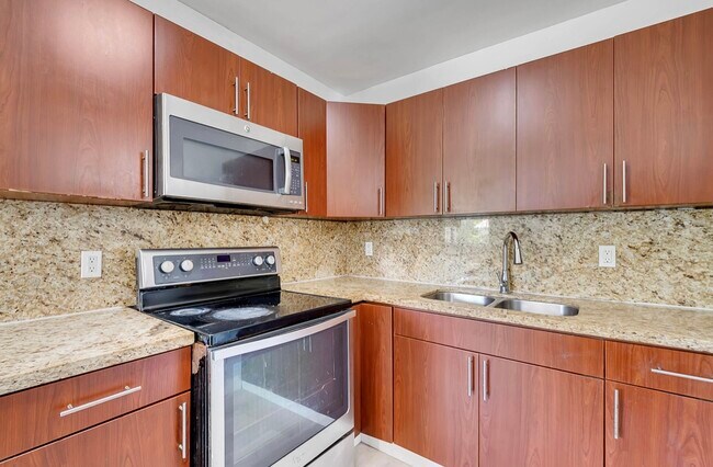 Cocina - 9720 SW 161st St