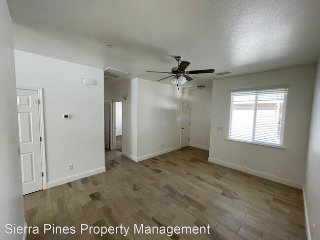 Foto del edificio - 2 br, 2 bath House - 48467 Woodbend Lane