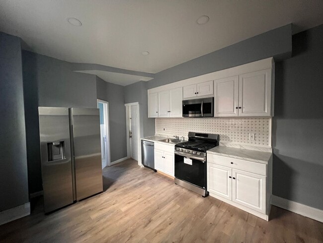 Foto del edificio - 144-19 101st Ave