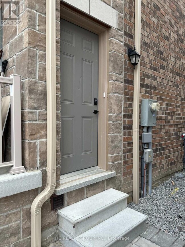 Building Photo - 75 McCague Ave.