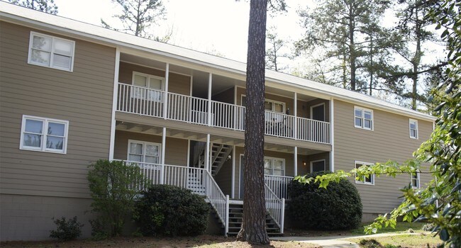Foto del edificio - 170 Park Ridge Dr