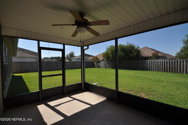 Foto del edificio - 2515 Crestdale Ct