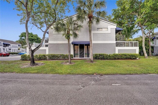 Foto del edificio - 2326 SW 82nd Terrace