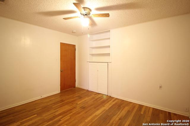 Building Photo - 314 E Glenview Dr