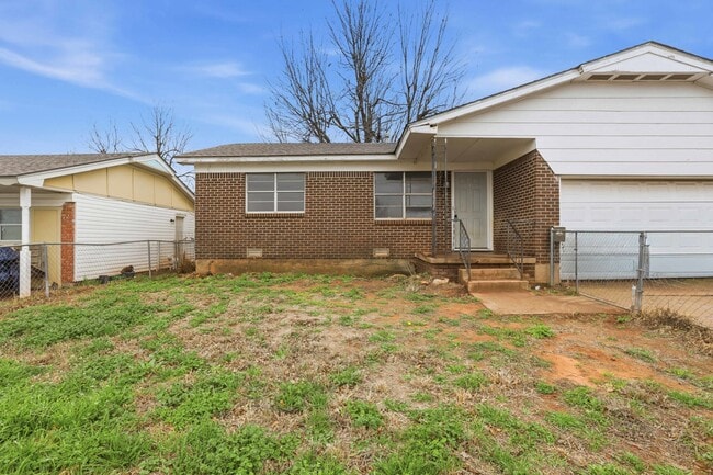 Photo - 1520 SE 48th Pl House