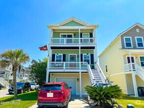 Building Photo - 1 Palmetto Breeze Cir