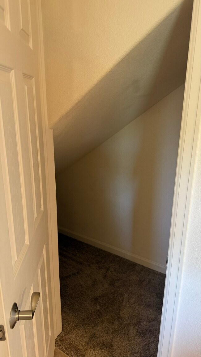 Foto del edificio - 1214 Walnut Ave