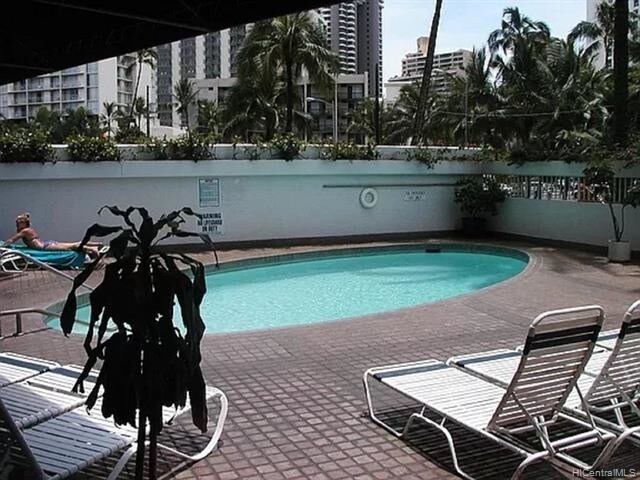 Building Photo - 1909 Ala Wai Blvd