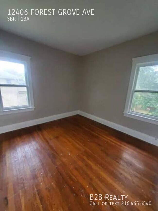 Foto del edificio - 12406 Forest Grove Ave