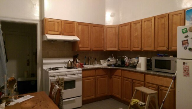 Foto del edificio - 350 N 42nd St
