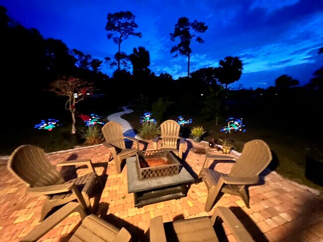 Foto del edificio - 6240 Dogwood Way