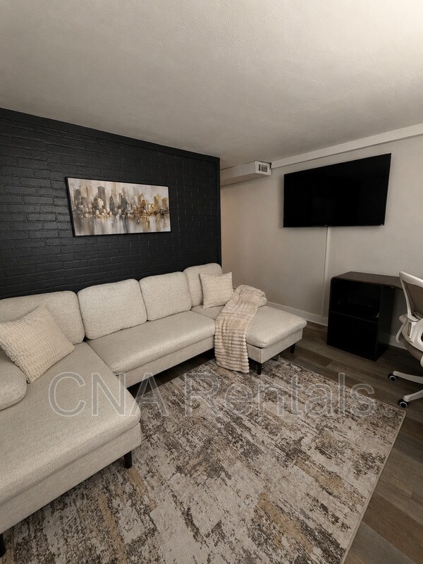 Foto del edificio - 539 Paines Ave NW