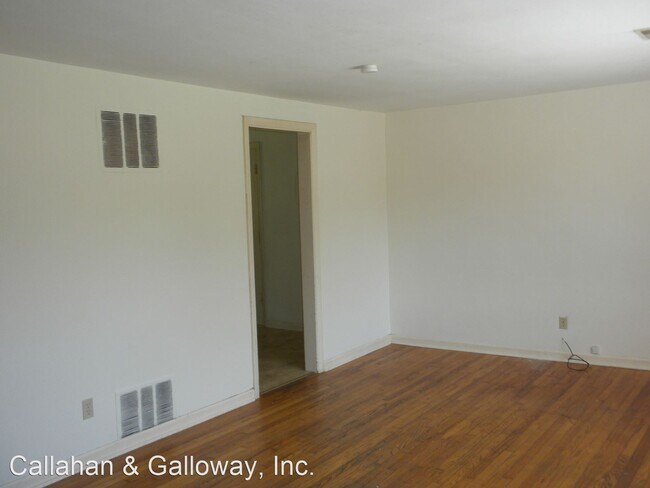 Foto del edificio - 3 br, 1 bath House - 101 Fyfer Place