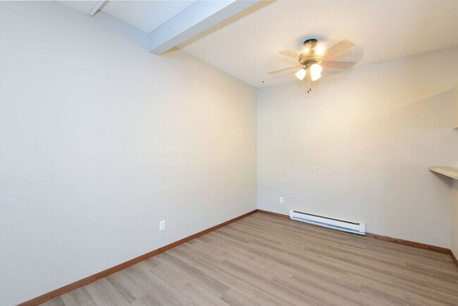 Foto del edificio - Updated 2 Bed, 1 Bath Townhome in West Fargo!