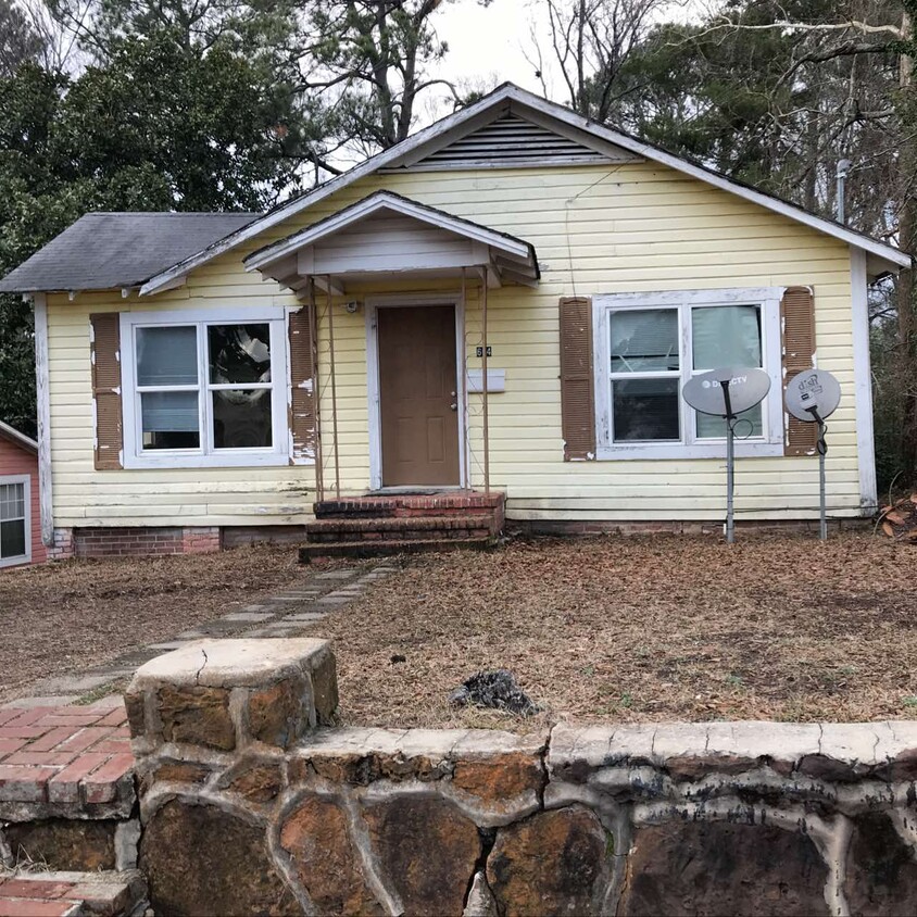 Primary Photo - 604 Calcote Ave