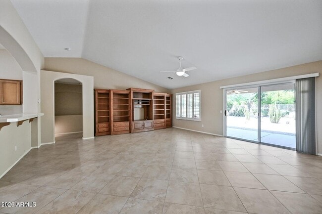 Building Photo - 9222 E Crystal Dr