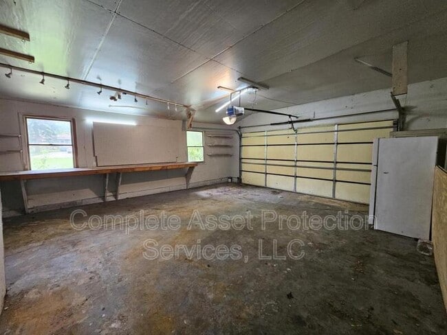 Foto del edificio - 8911 Park Valley Ct