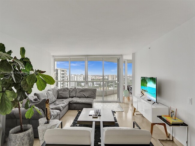 Foto del edificio - 21205 Yacht Club Dr