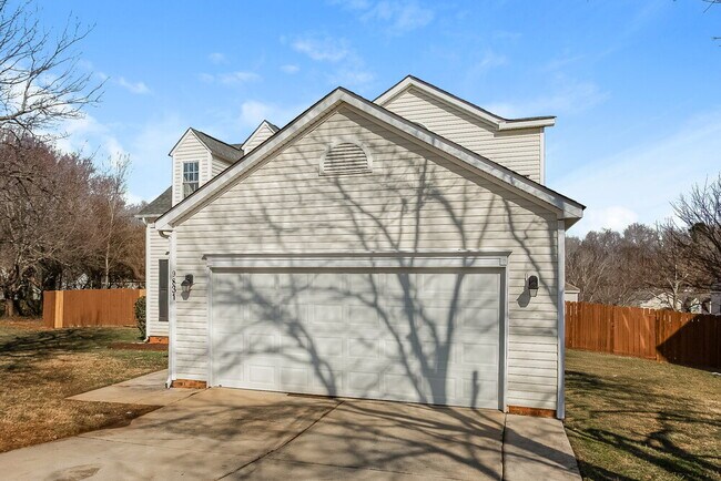 Foto del edificio - 9831 Coriander Ct