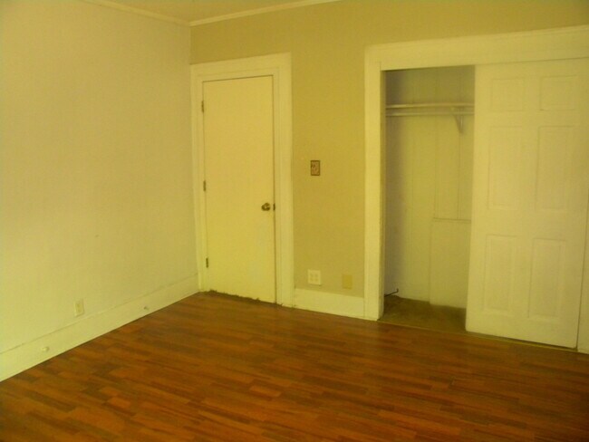 Foto del edificio - 2 Bed 1 Bath