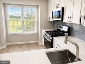 Building Photo - 2502 Thistledown Ct