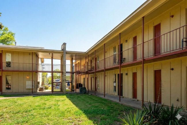 Building Photo - 888 Kerr Ave