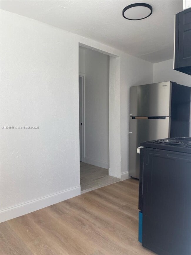 Foto del edificio - 219 SW 21st Ave