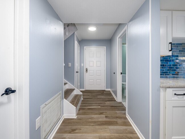 Foto del edificio - 6304 Grand Bahama Cir