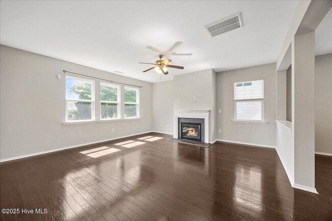 Foto del edificio - 5600 Yorkwood Dr