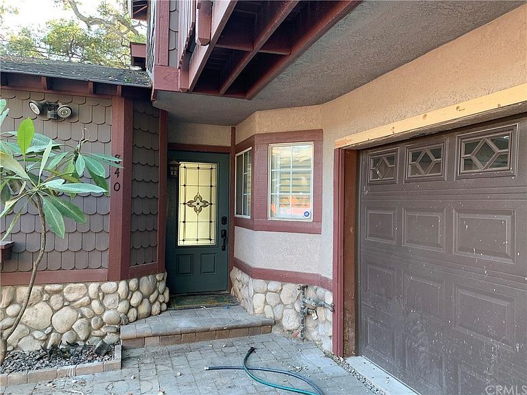 front - 840 E Foothill Blvd