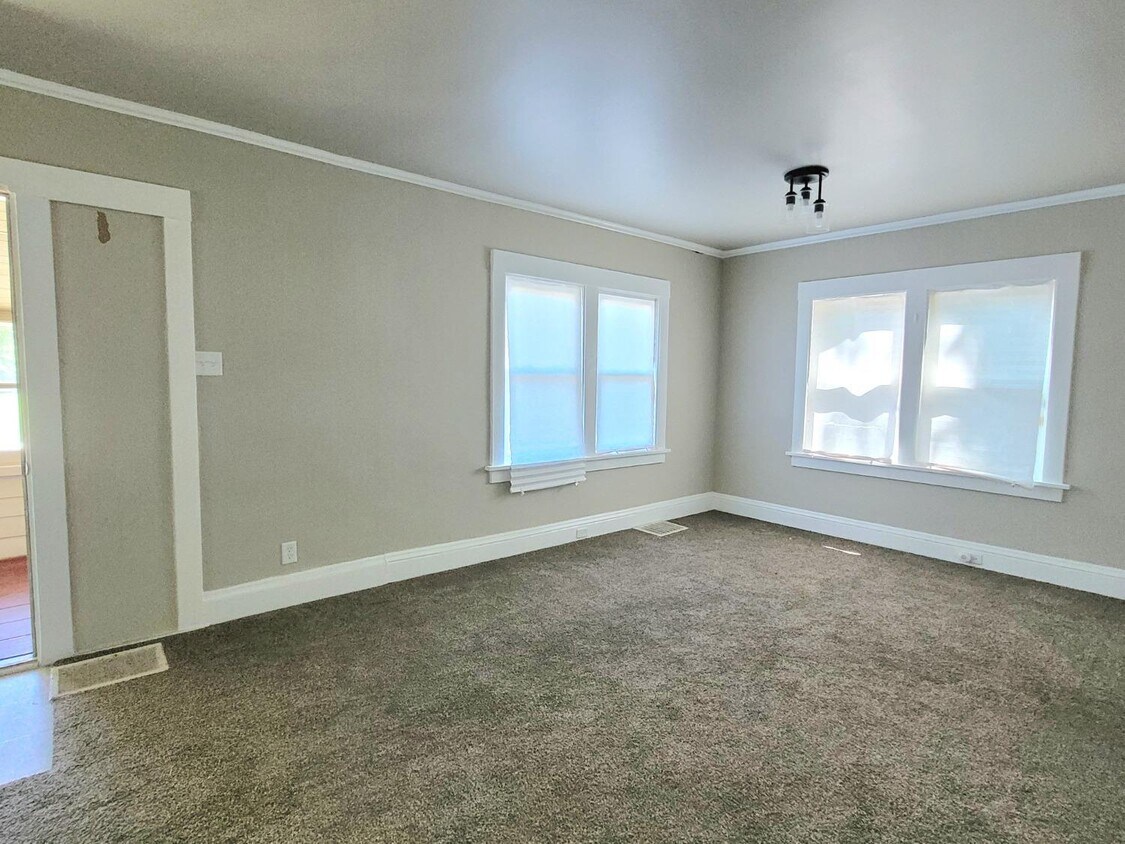 Foto del edificio - 4340 Maryland St