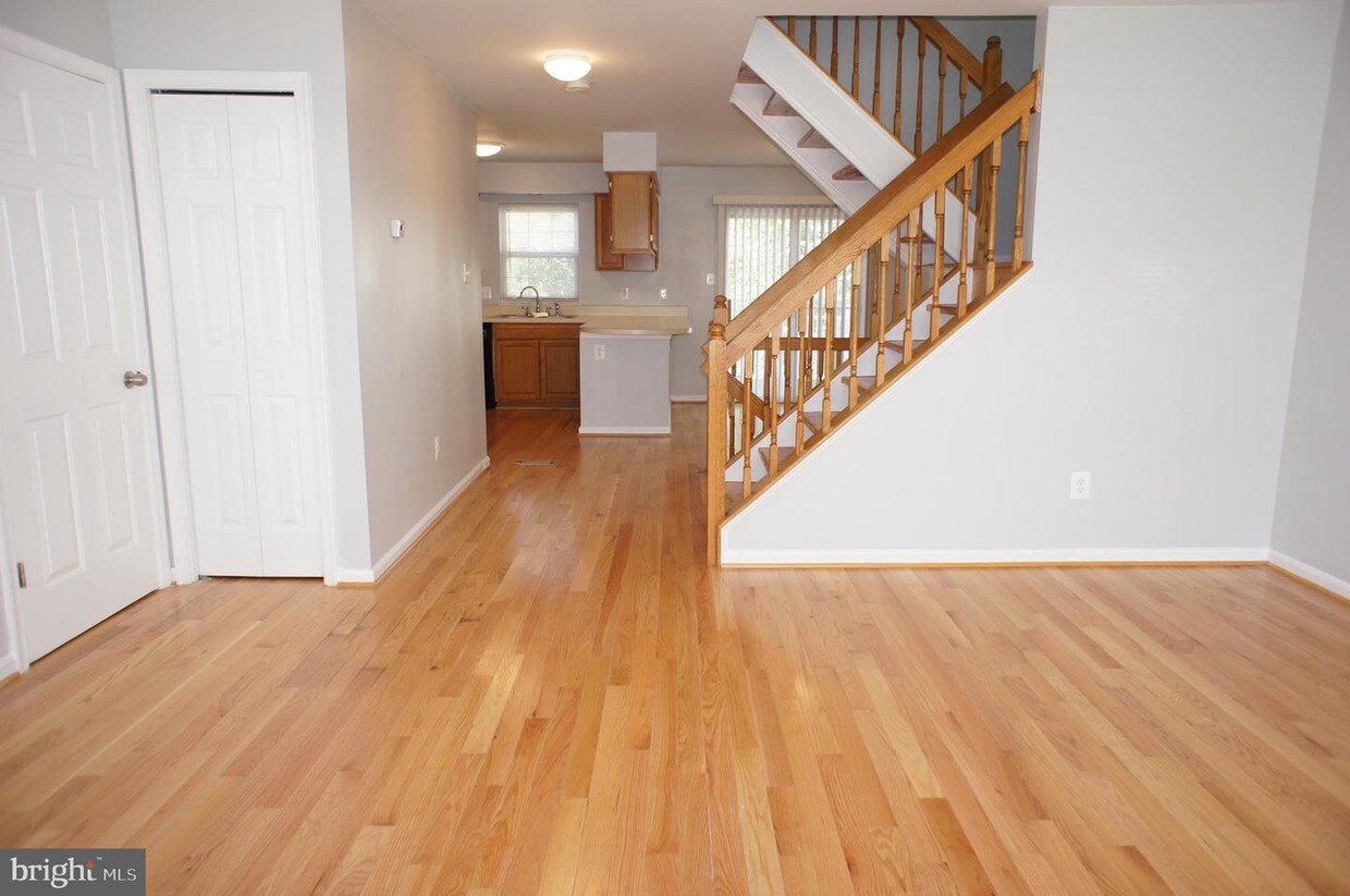 22001 Guilford Station Terrace, Sterling, VA 20166 Townhome Rentals