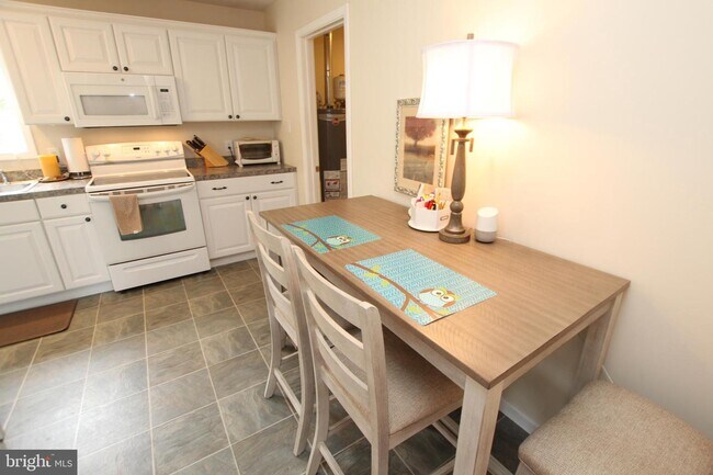 Foto del edificio - 30122 Regatta Bay Blvd